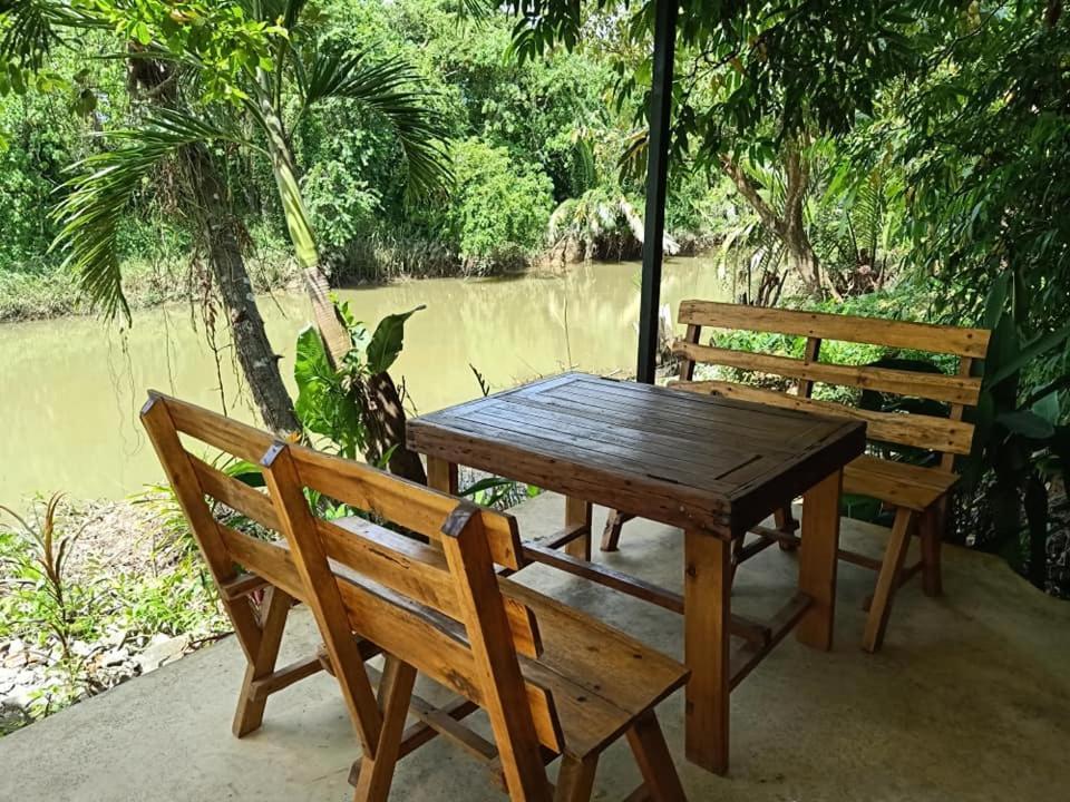 Suankafae Resort สวนกาแฟรีสอร์ท Surat Thani Exteriér fotografie