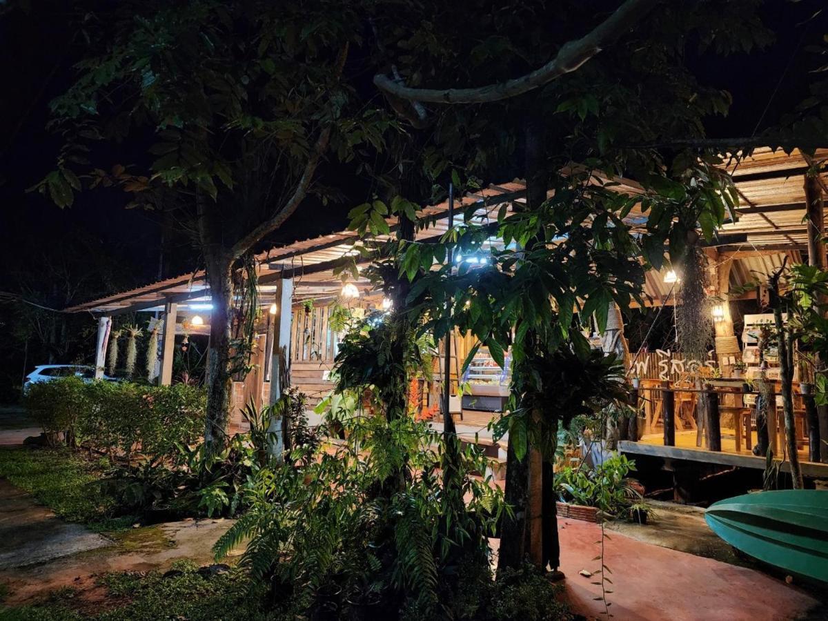 Suankafae Resort สวนกาแฟรีสอร์ท Surat Thani Exteriér fotografie